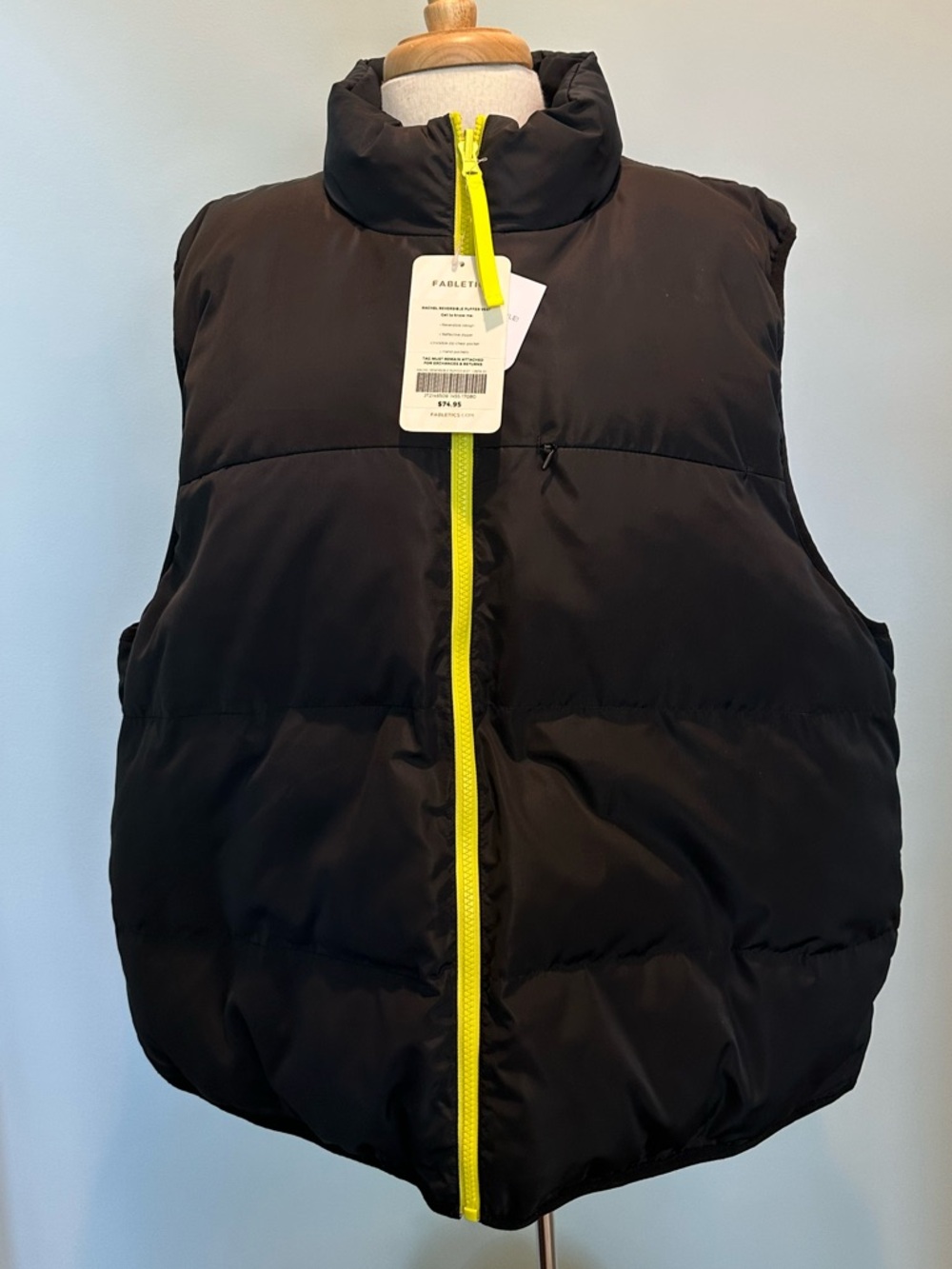 Fabletics Rachel Reversible Puffer Vest black/white size 2X New with tags